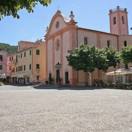 La Casa Rosa בית נופש מרצ'יאנה מרינה